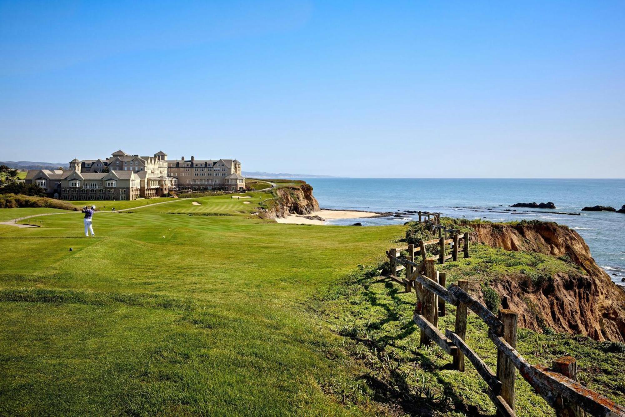 The Ritz-carlton,