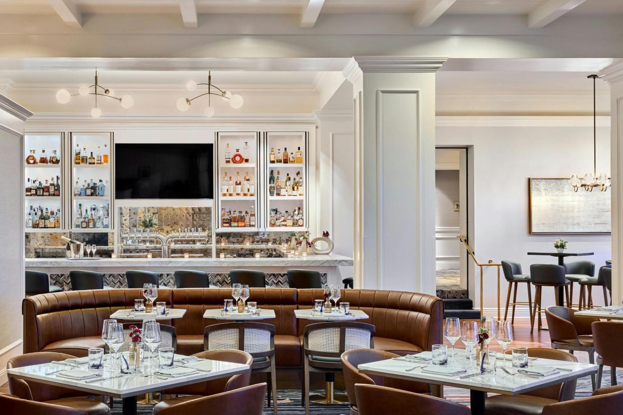 The Ritz-carlton, Hotel 5*