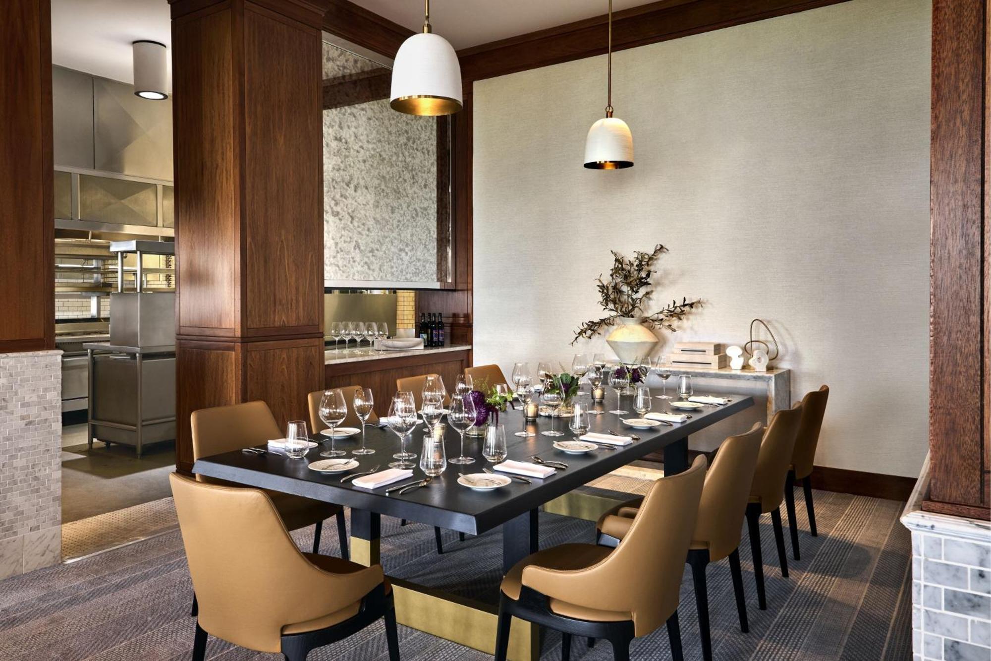 The Ritz-carlton, Hotel