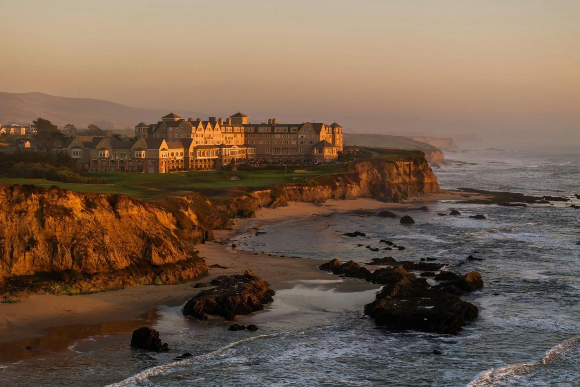 Hotel The Ritz-carlton, 5*